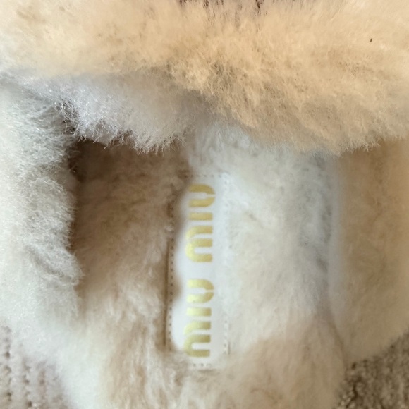 Brand NWT Miu Miu Suede Shearling Mules - Size 38.5 - Picture 4 of 11